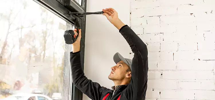 Why Choose Us for Your Door Closer Needs in Roselle